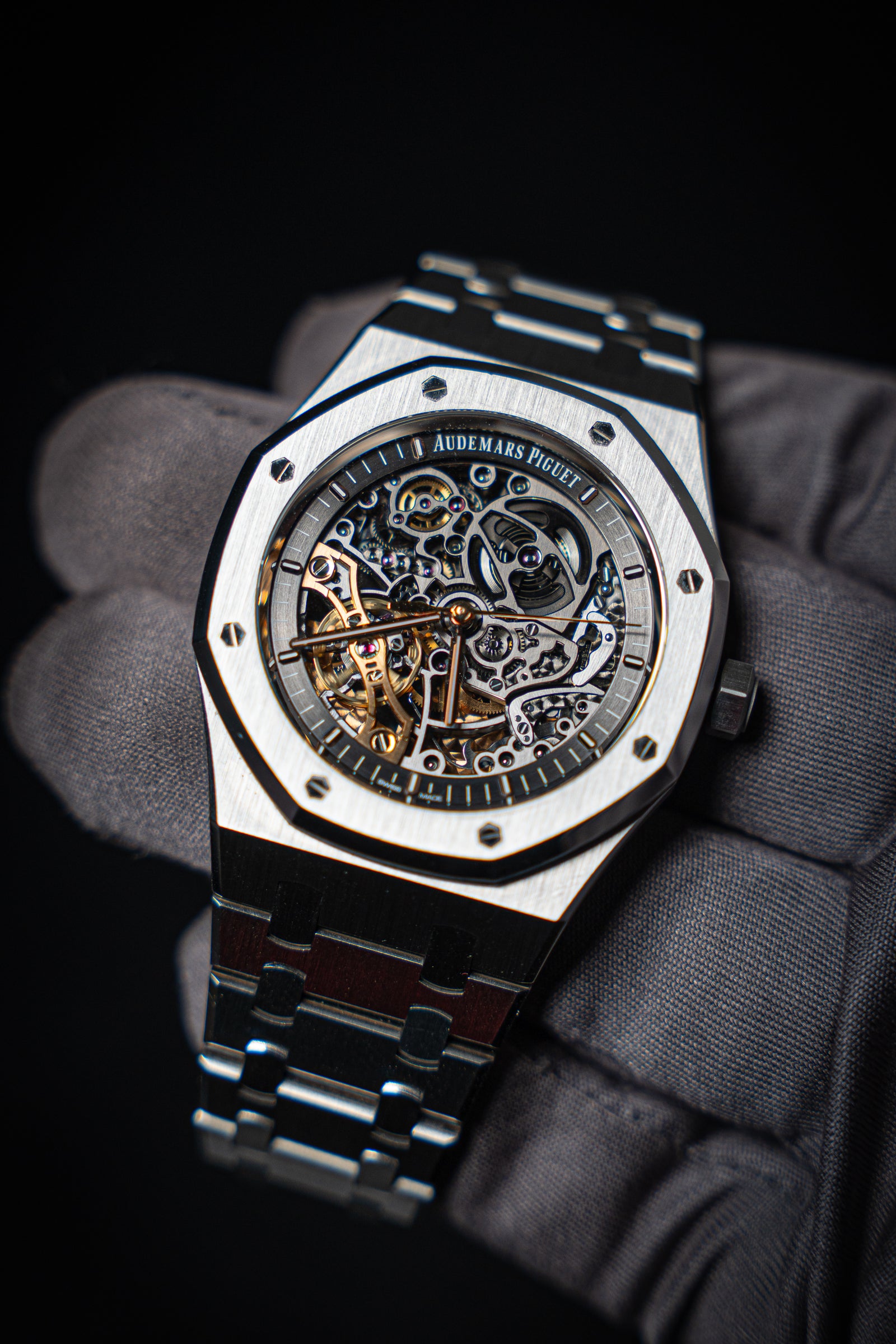 Audemars Piguet Royal Oak Skeleton Steel 15407ST.OO.1220ST.01