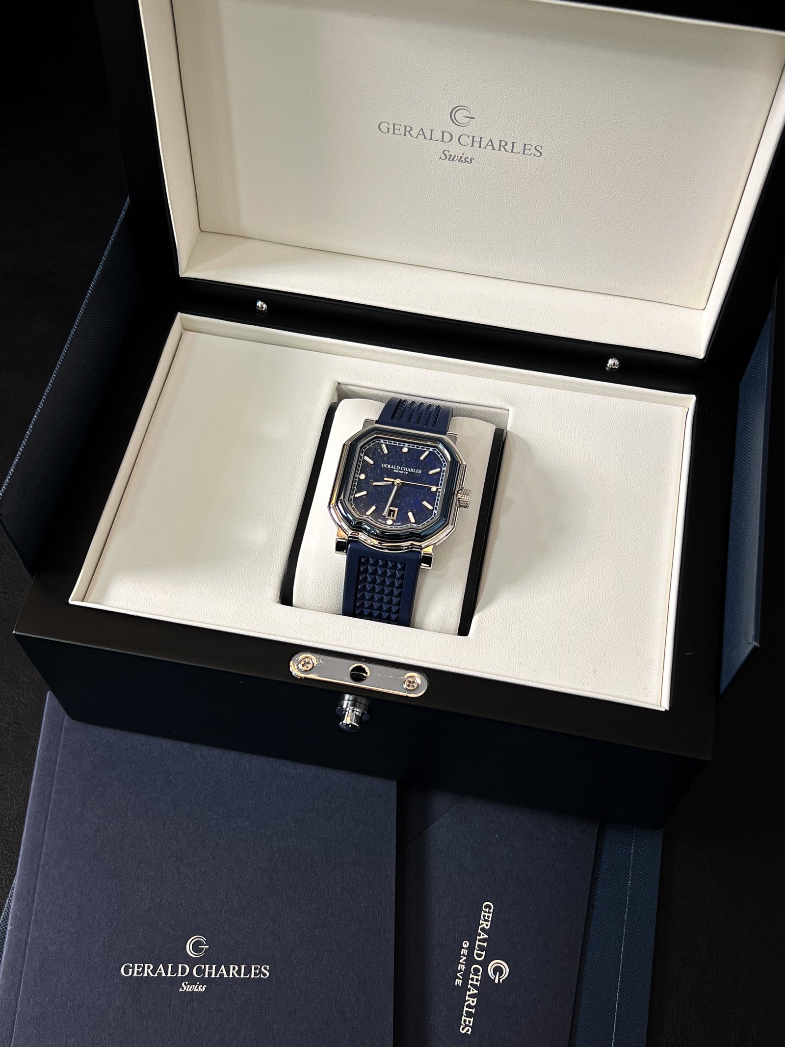 Gerald Charles Maestro 2.0 Ultra-Thin Lapis Lazuli