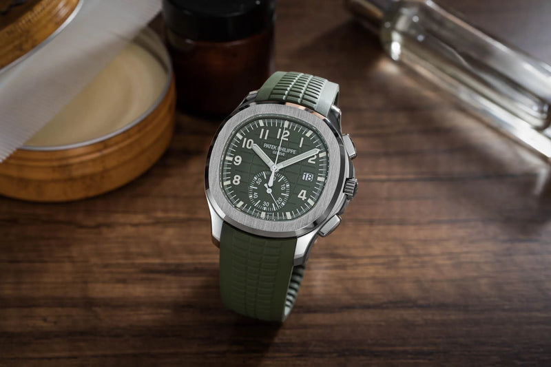 Patek Philippe Aquanaut 5968G-010 Flyback Chronograph Green Dial 42mm